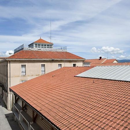 La Casa De Santa Maria Estudios Vitoria-Gasteiz Bagian luar foto